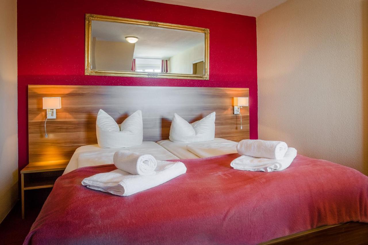 Hotel Mira Mare Heiligenhafen Ngoại thất bức ảnh